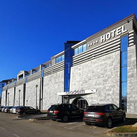 Hotel Diadem Omiš Extérieur photo