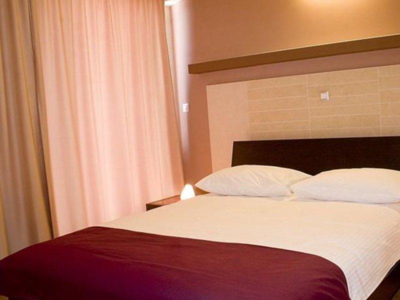 Hotel Diadem Omiš Extérieur photo