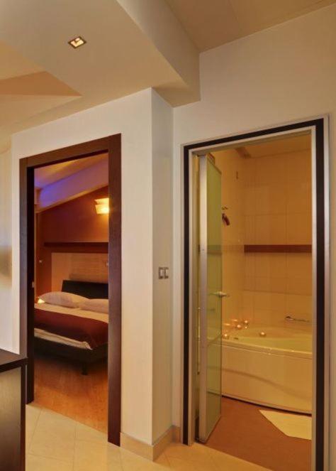 Hotel Diadem Omiš Extérieur photo