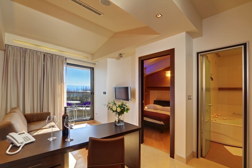 Hotel Diadem Omiš Chambre photo